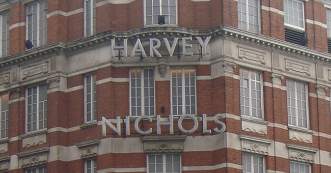 KnightsbridgeNeighbourhood4